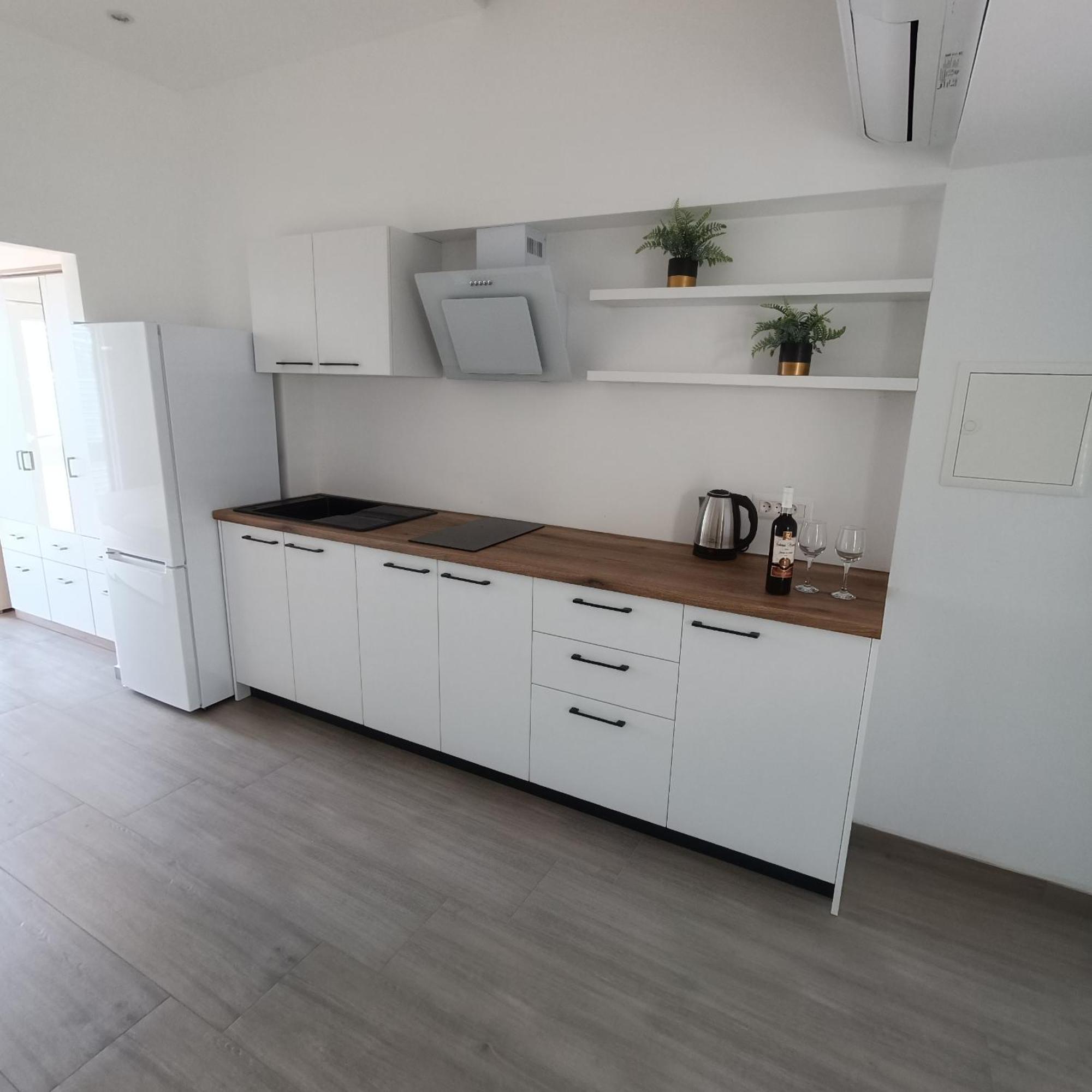 Apartmani Kristijan Igrane Εξωτερικό φωτογραφία