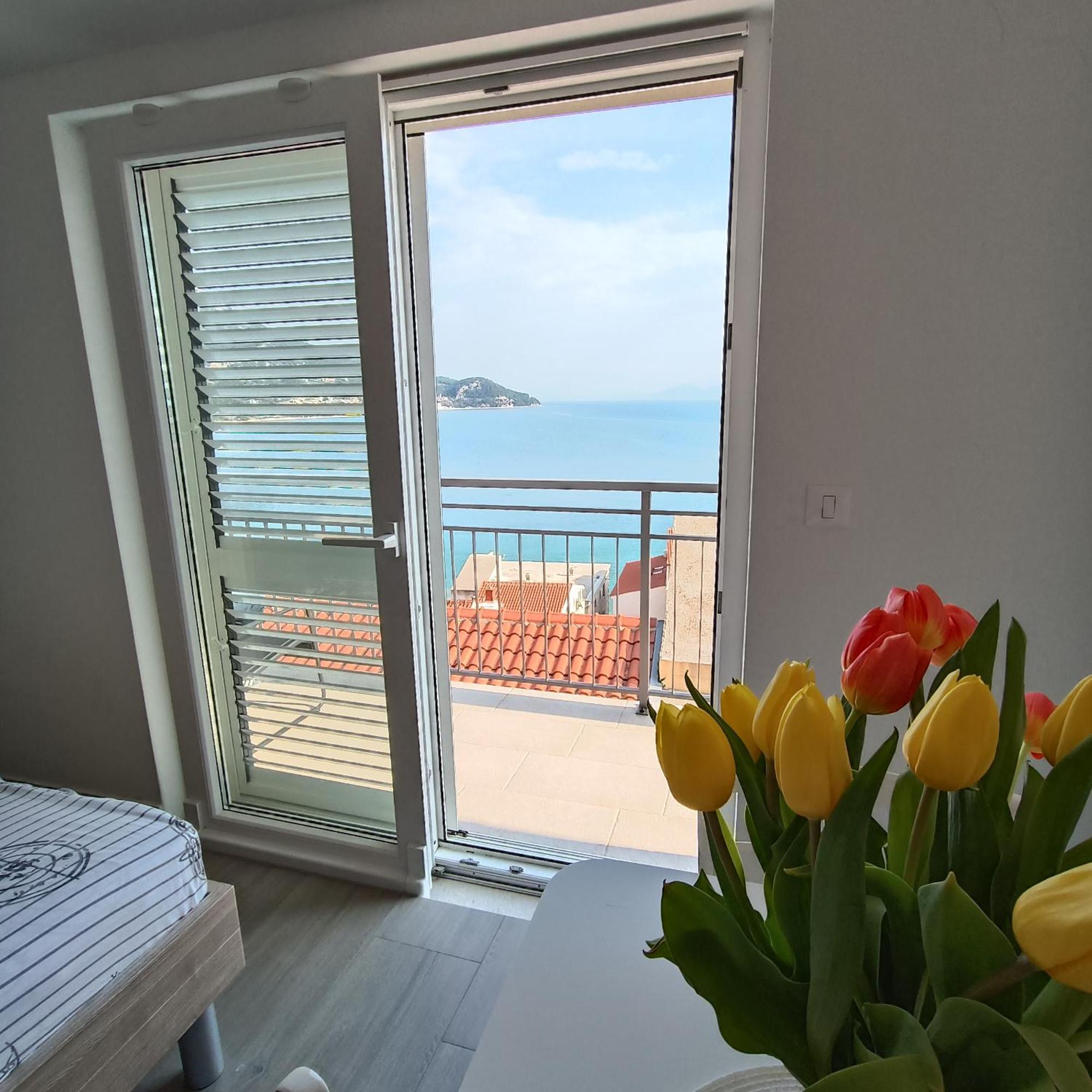 Apartmani Kristijan Igrane Εξωτερικό φωτογραφία